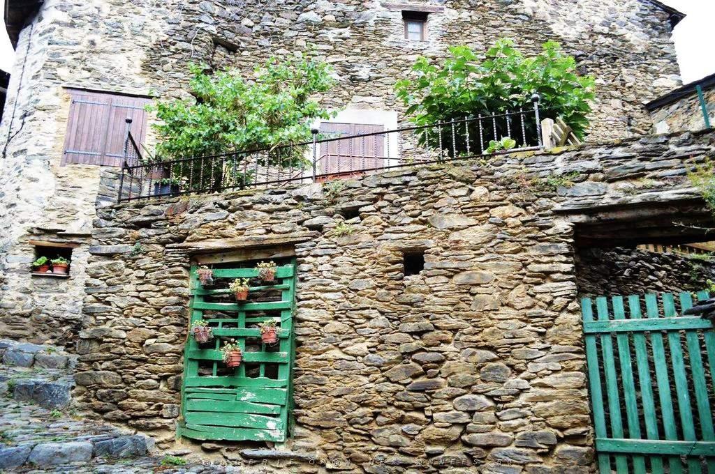2018 07 14 AU 21 UNE BALADE AU VILLAGE MEDIEVAL D EVOL - PYRENEES ORIENTALES (20).JPG